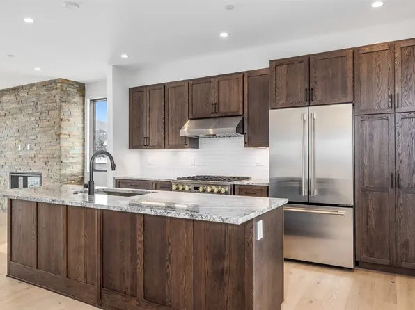 539 Center Cir #D5, Silverthorne, CO 80498