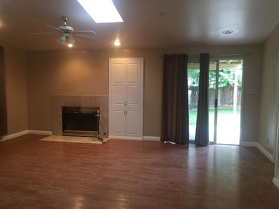 3rd image of 178 Brown Dr