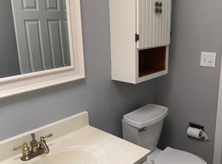 3008 Pleasant View Ave, Rockford, IL 61108