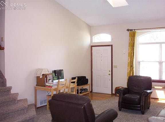 4th image of 8715 Boxelder Dr