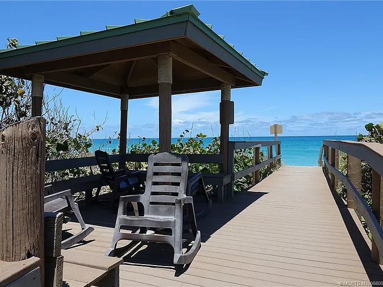 9940 S Ocean Dr #809 — Photo 30