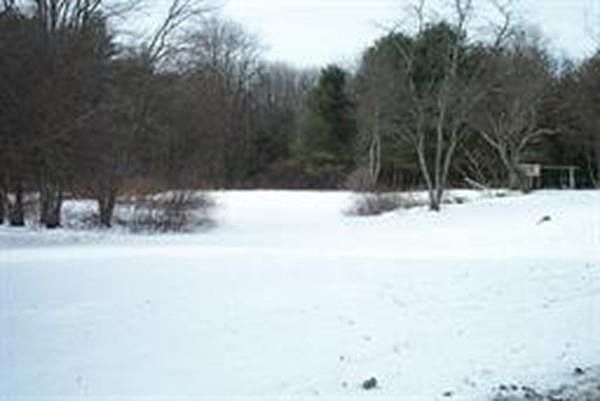 2nd image of 160 Allen Rd