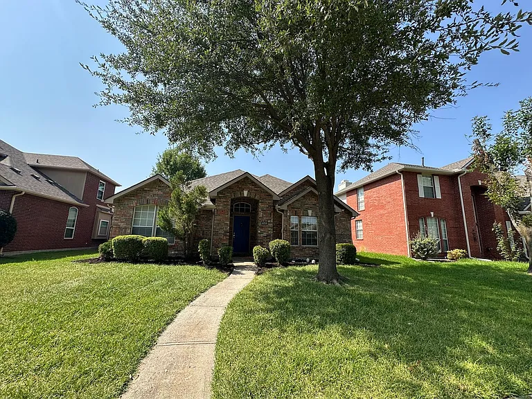 10701 Nashville Dr — Photo 23