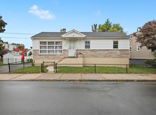 57 Prospect Ave, Chelsea, MA 02150