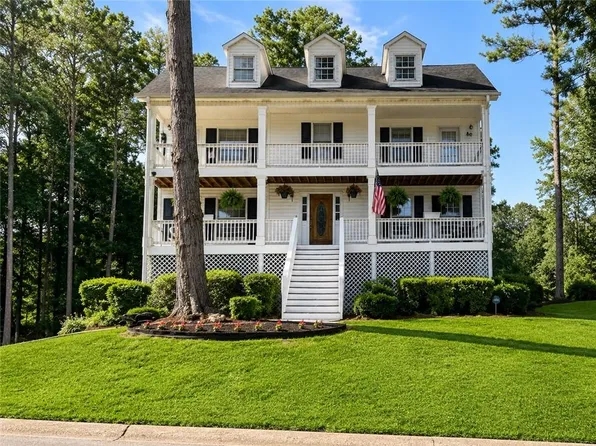 277 Lakeview Ln, Hiram, GA 30141