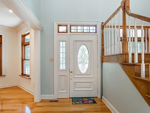 5th image of 2781 Shagbark Dr