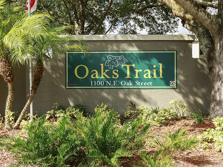 Oaks Trail — Photo 14