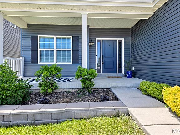 5th image of 612 Furlong Ct