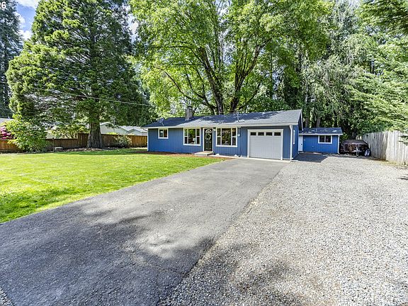 2nd image of 41765 Madrone St