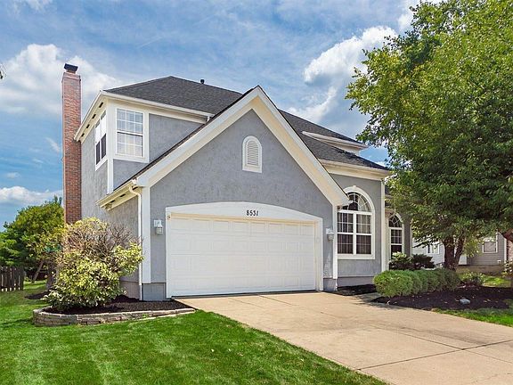 2nd image of 8531 Oak Creek Dr