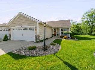 74 Tuscany Cir, Saginaw, MI 48603