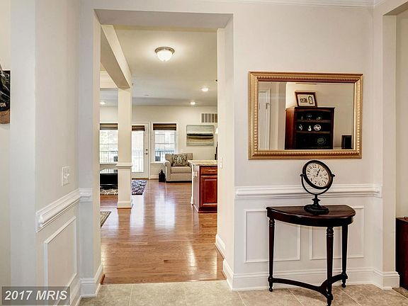 2nd image of 9521 Bastille St Suite 107