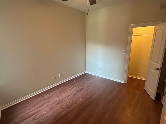 5th image of 4517 S Calumet Ave Floor 1