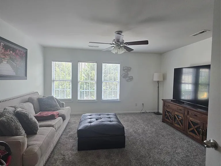 6503 Manitoba Ln — Photo 22