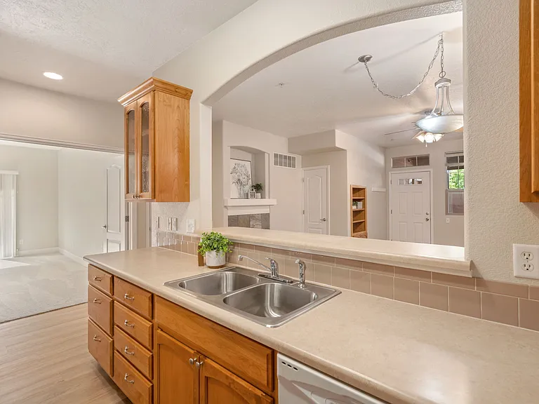 4101 Crittenton Lane 201 — Photo 9