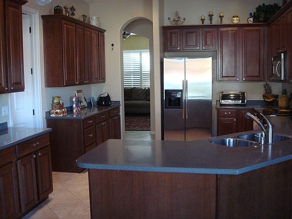 3rd image of 2464 E Sierra Madre Ave