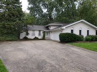 653 Osage Ct, Dyer, IN 46311