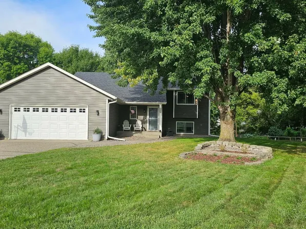 804 Zakrajshek Ct, Sartell, MN 56377