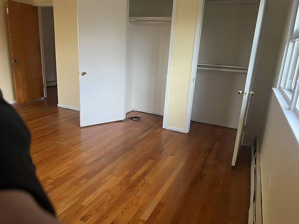 1st image of 76 Bedford Ave Floor 2