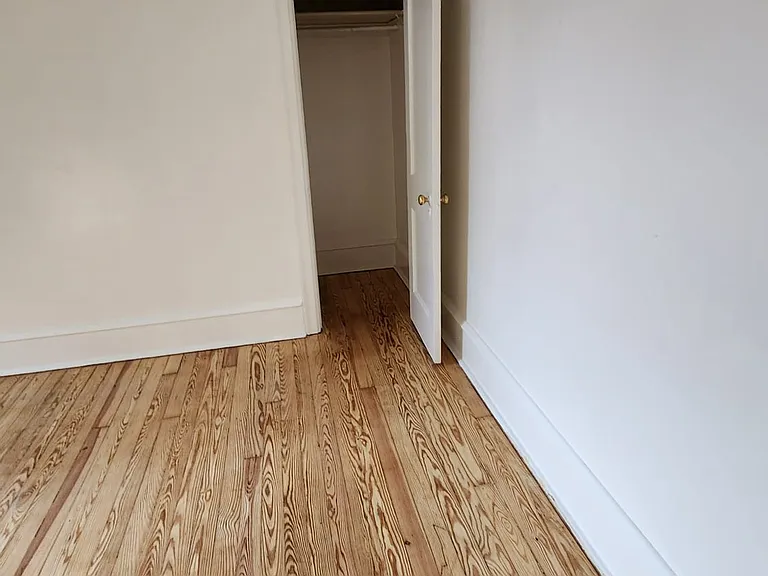 537 Stahr Rd #2 — Photo 7