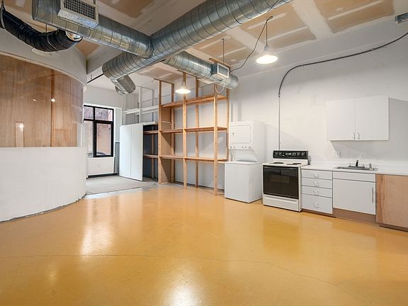 4th image of 1180-1200 Washington St APT 114