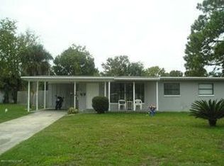 1762 Hawaii Dr E, Jacksonville, FL 32246