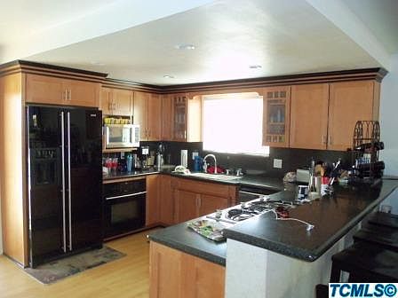 3rd image of 2201 E Vassar Drive