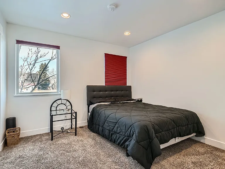 2142 Julian St — Photo 17