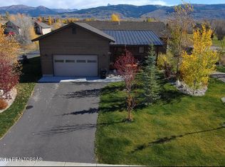 1094 Dusty Trl, Driggs, ID 83422