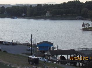 16109 Smith Mountain Lake Pkwy #S7, Huddleston, VA 24104