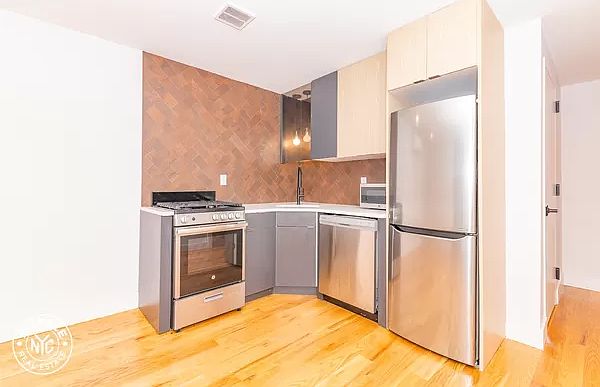 1st image of 234 Quincy St #3C