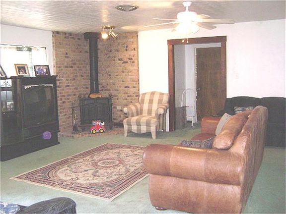  Huge over sized family room