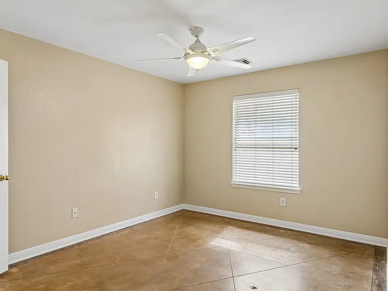 7206 W Magic Mountain Ln — Photo 22