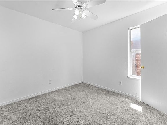 4th image of 10505 Braewood Dr