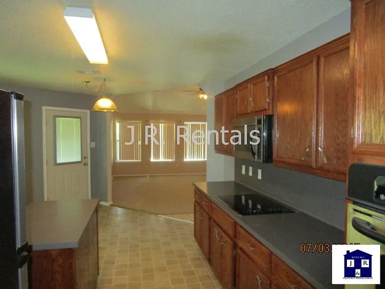 5510 Shawn Dr — Photo 63