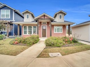 500 Woodside Trl, Waxahachie, TX 75165