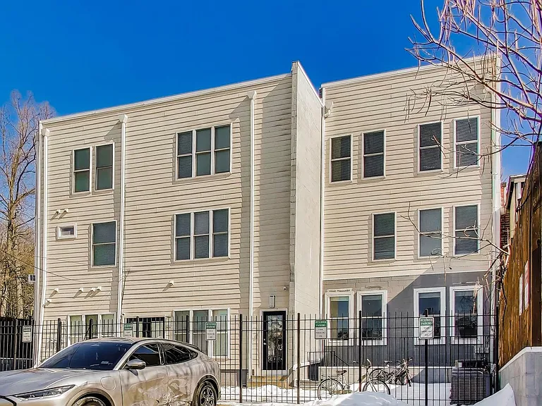 1220 19th St NE — Photo 102