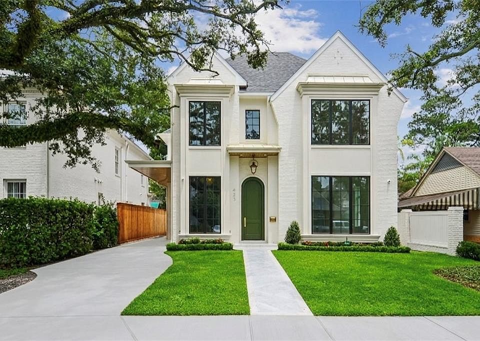 1st image of 423 Betz Pl