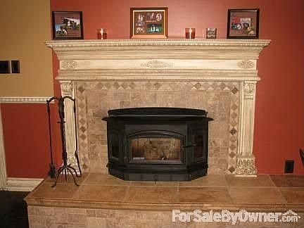 Custom Mantel with Insert