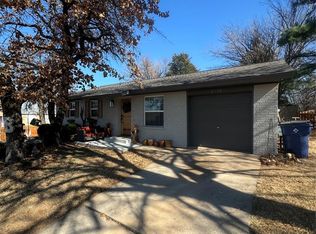 8150 Cedar Ln, Edmond, OK 73034