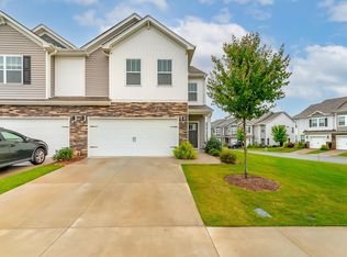 514 Yellow Fox Rd, Greer, SC 29650