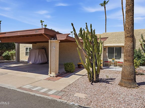3rd image of 524 S PALO VERDE Way