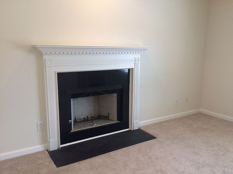 Fireplace in Living room