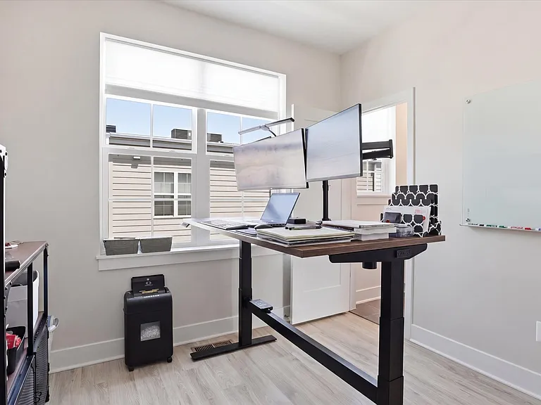 7356 Blade Dr — Photo 27