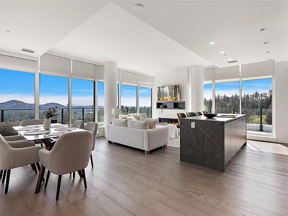 4th image of 2000 Hannington Rd #1402