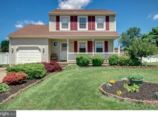 14 Linden St, Mickleton, NJ 08056