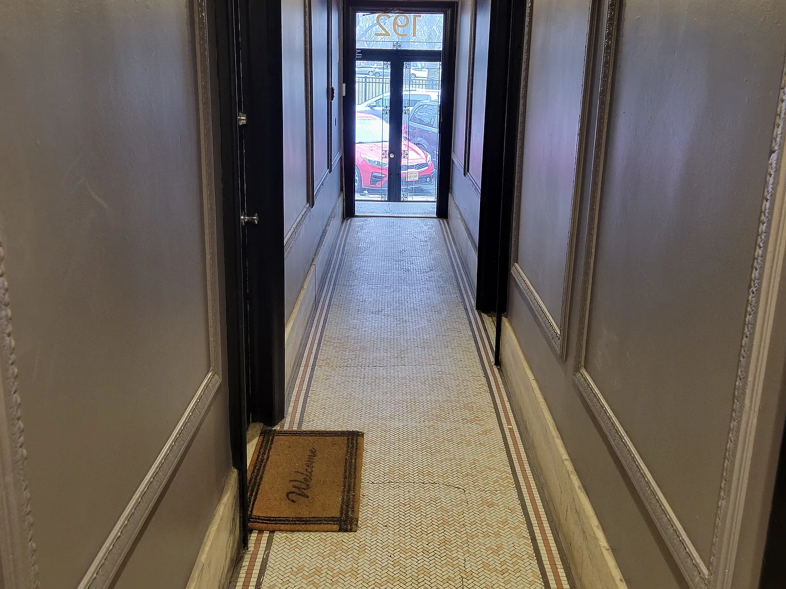 1 bed, $1,300 — Photo 3