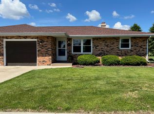 2503 N Lexington Dr, Janesville, WI 53545