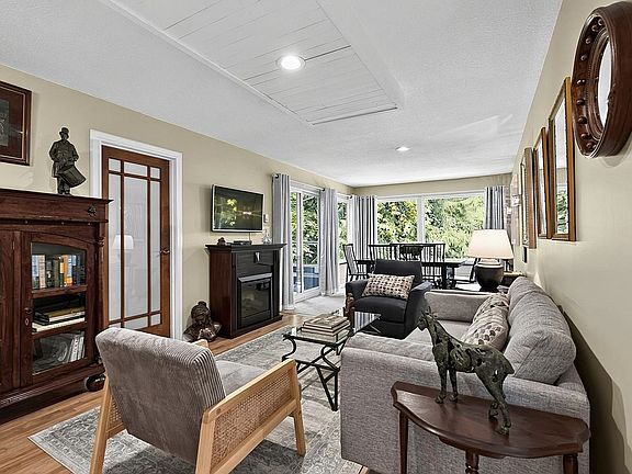 2nd image of 20195 50th Ave #38