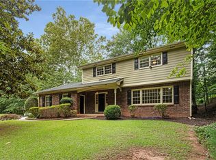 4576 Holliston Rd, Dunwoody, GA 30360